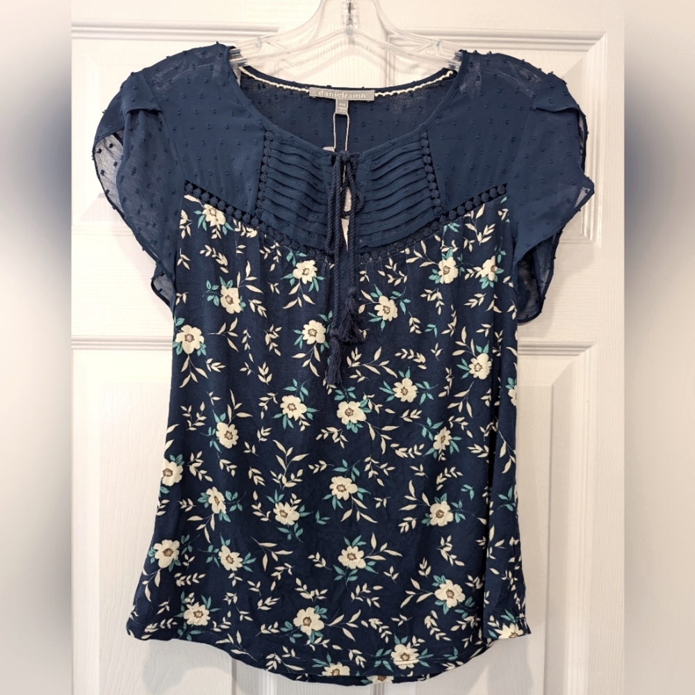 NWT Daniel Rainn Women´s Flutter navy blue floral lace sheer peasant shirt PXS